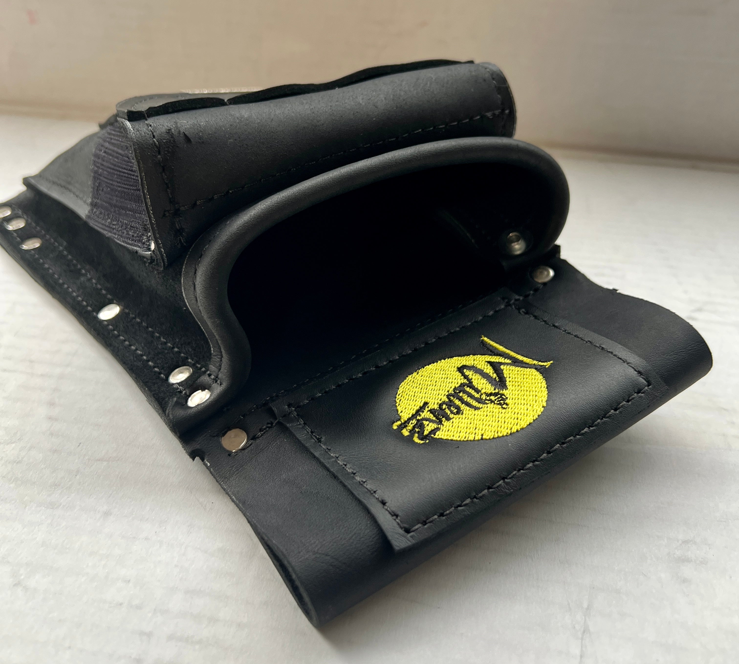 Millenz Combination Phone Pouch